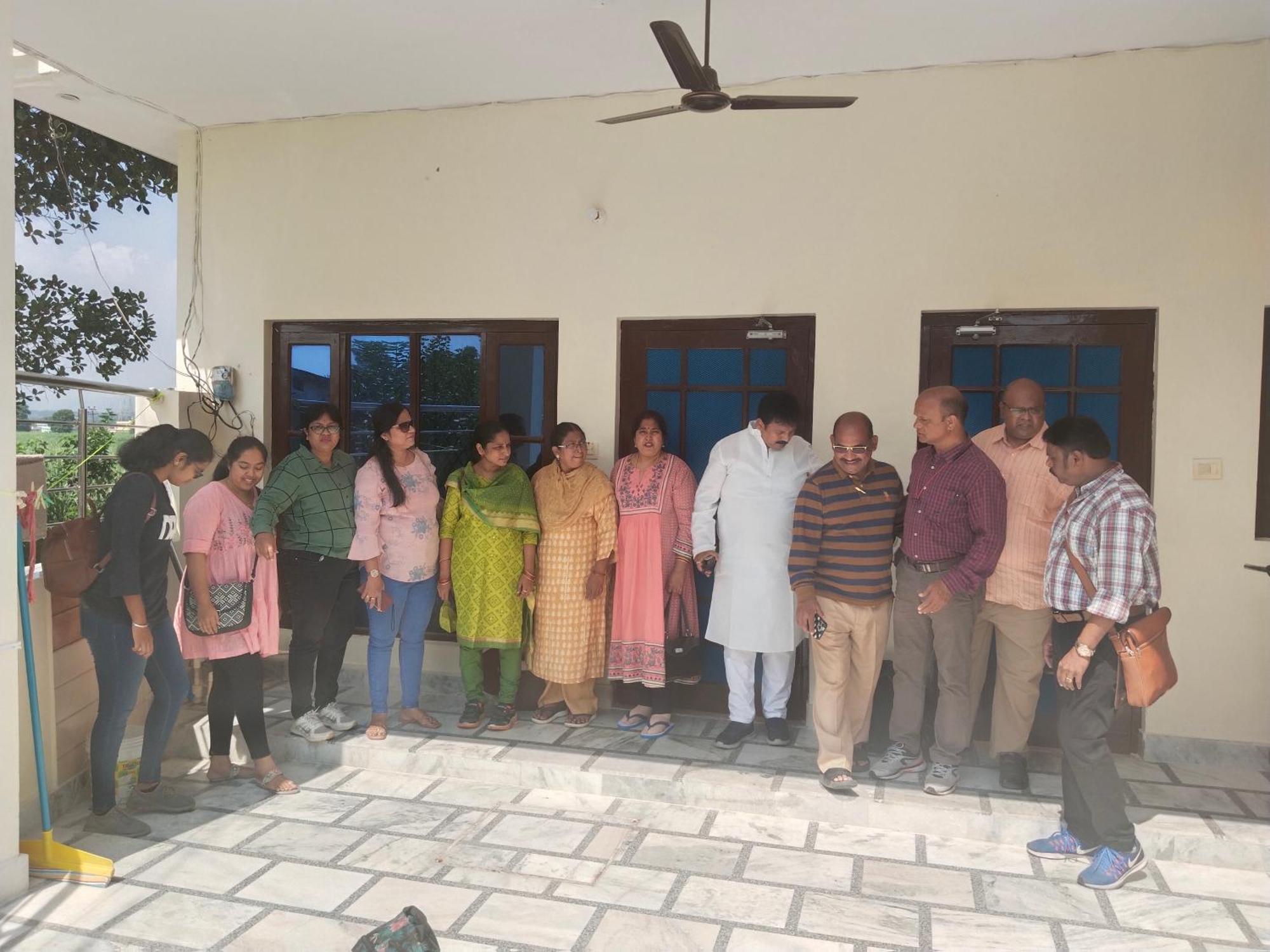 Airport Luxury Nature Homestay- Near Jolly Grant Airport Dehradun Doiwāla المظهر الخارجي الصورة