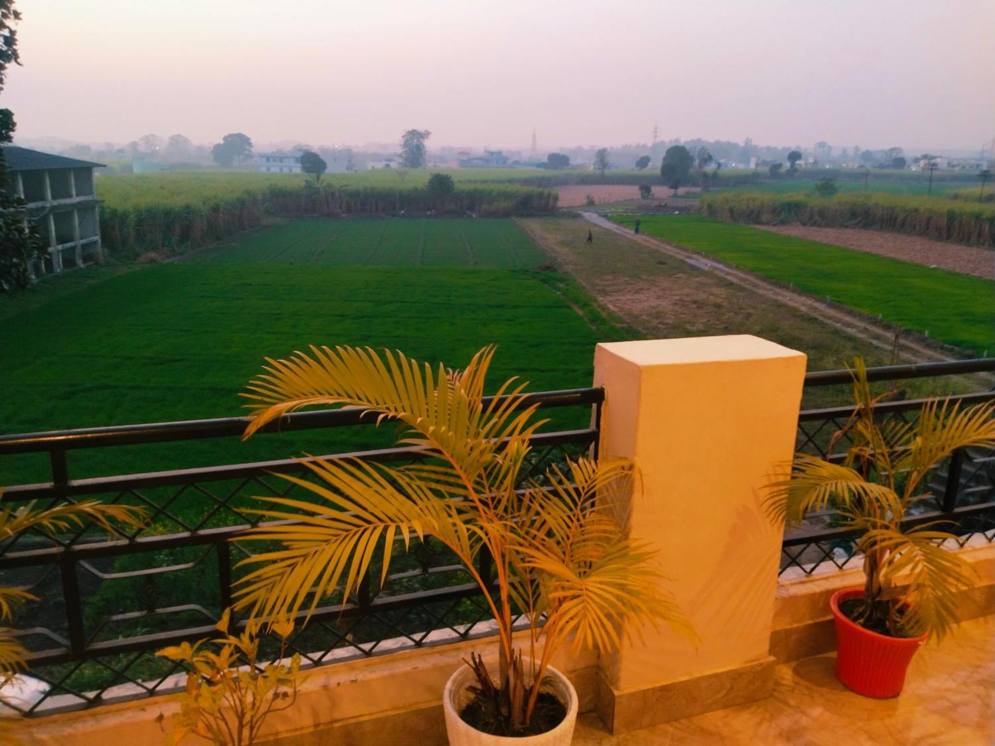 Airport Luxury Nature Homestay- Near Jolly Grant Airport Dehradun Doiwāla المظهر الخارجي الصورة