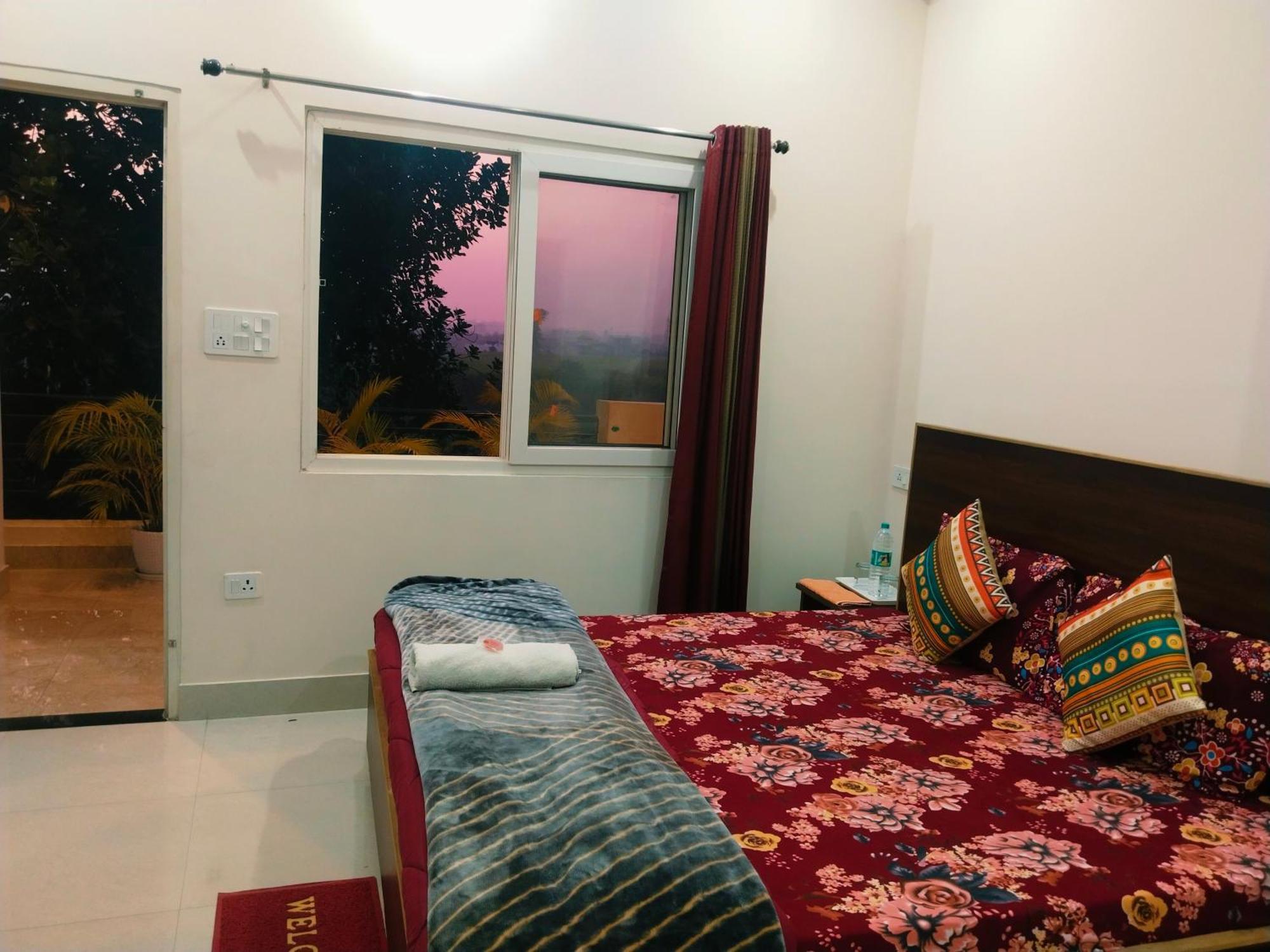 Airport Luxury Nature Homestay- Near Jolly Grant Airport Dehradun Doiwāla المظهر الخارجي الصورة